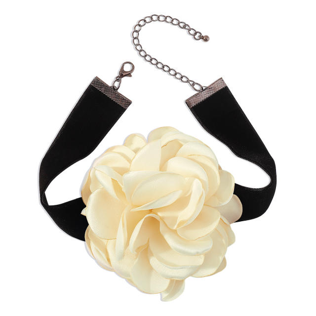 Romantic elegant fabirc flower black choker set