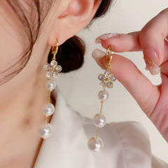 Korean fashion cubic zircon flower pearl dangle earrings