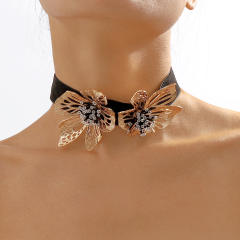 Creative metal flower black velvet choker