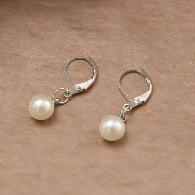 Baroque pearl earrings