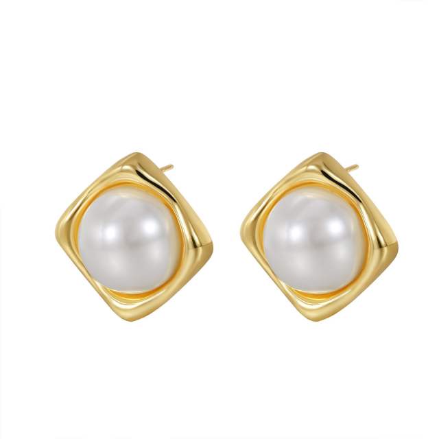 Elegant pearl square shape real gold plated copper studs earrings