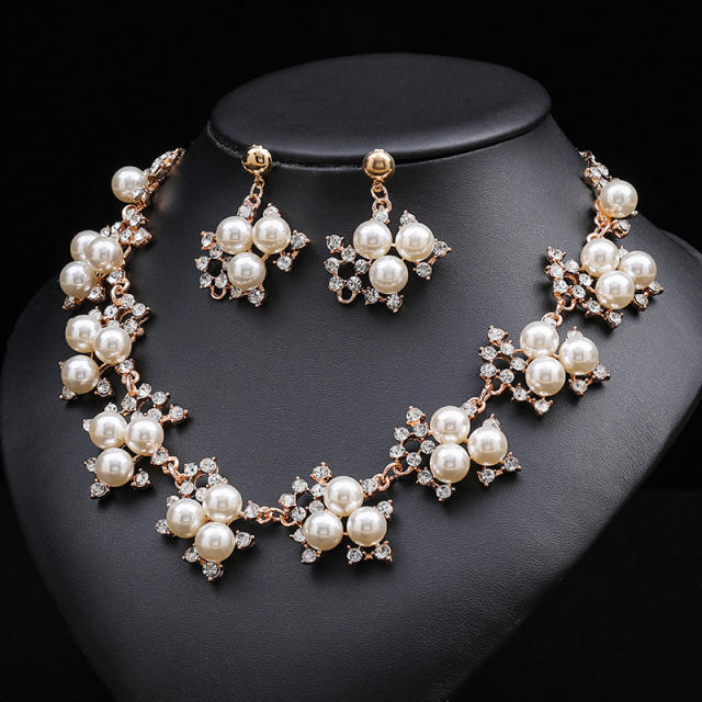 Elegant imitation pearl alloy jewelry set
