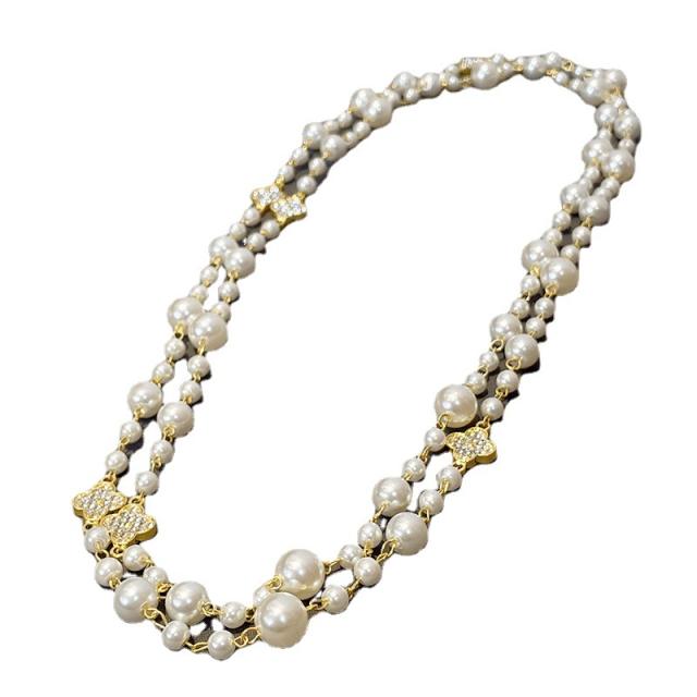 Rhinestone clover two layer pearl long necklace