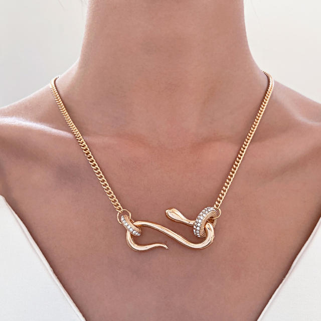 INS personality rhinestone snake necklace