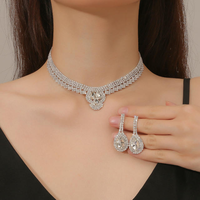 Hot sale pave setting rhinestone choker jewelry set