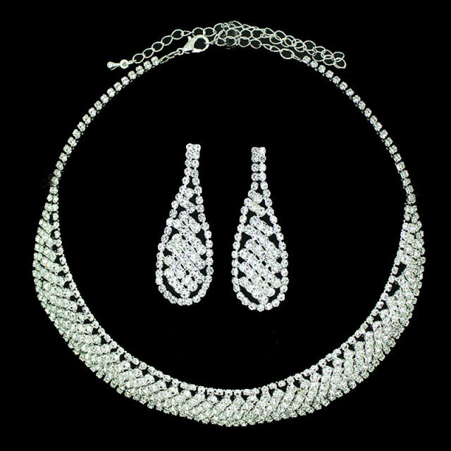 Luxury pave setting rhinestone diamond necklace set