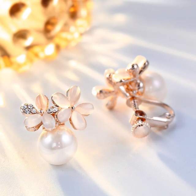 Sweet flower color beads clip on earrings