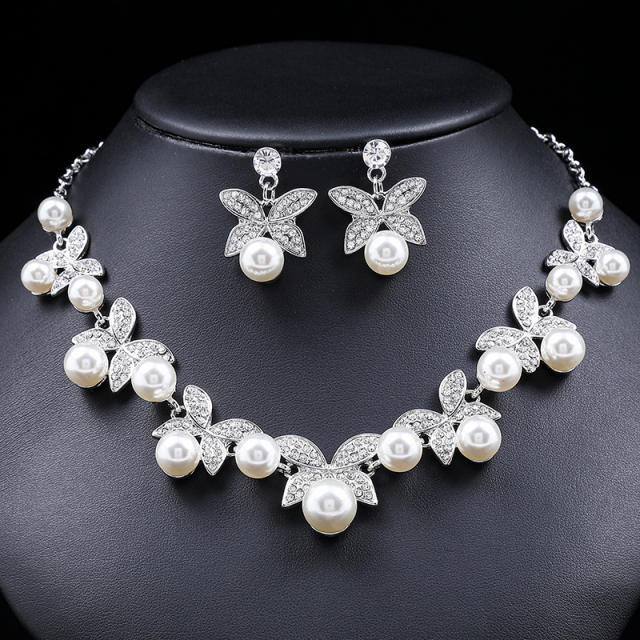 Vintage rhinestone pearl butterfly necklace earring set