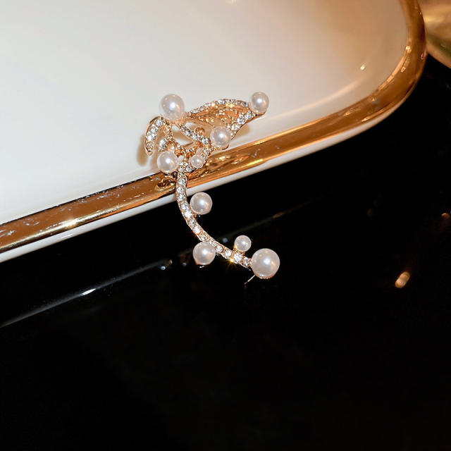 Korean fashion diamond butterfly ear wrap(1pcs price)