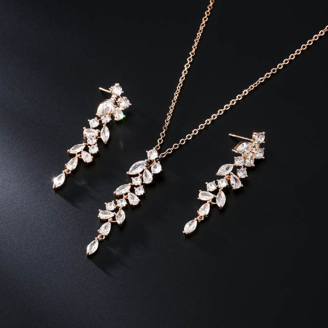 Korean fashion cubic zircon diamond necklace set