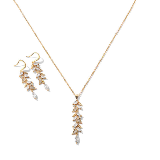 Chic cubic zircon petal copper necklace set