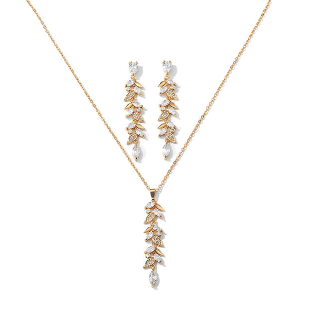 Chic cubic zircon petal copper necklace set