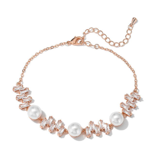 Elegant cubic zircon pearl copper slide bracelet
