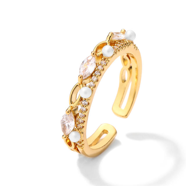 Elegant cubic zircon pearl copper rings