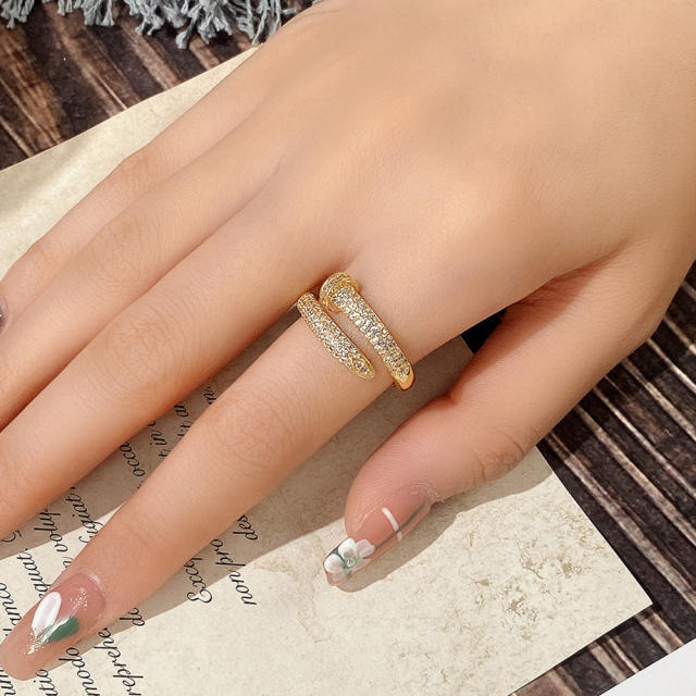Classic diamond nail copper rings