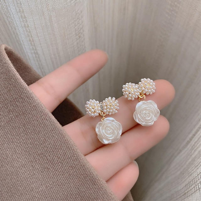 Elegant easy match chic earrings