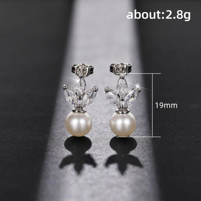 Korean fashion cubic zircon leaf pearl drop earrings