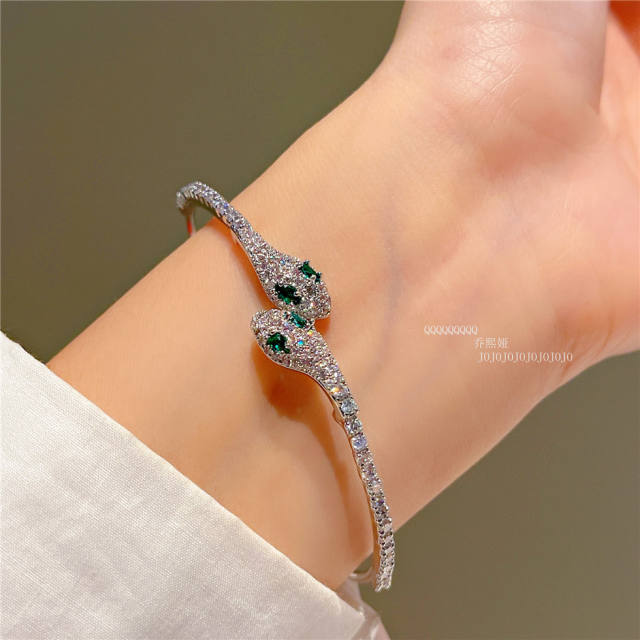 Luxury full cubic zircon snake copper bangle