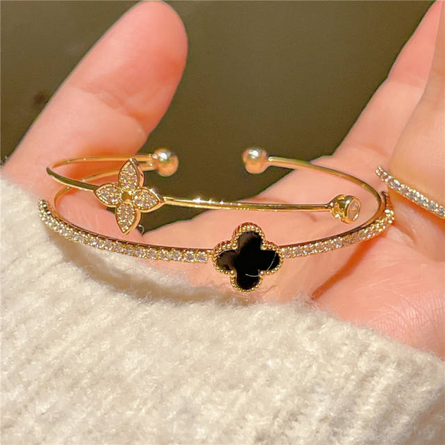 Korean fashion classic black diamond clover gold plated copper bangle