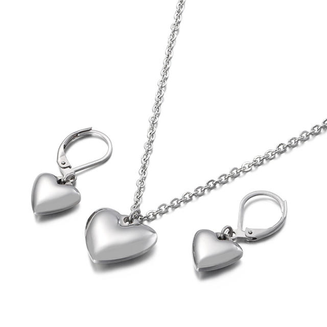Personality heart stainless steel necklace set