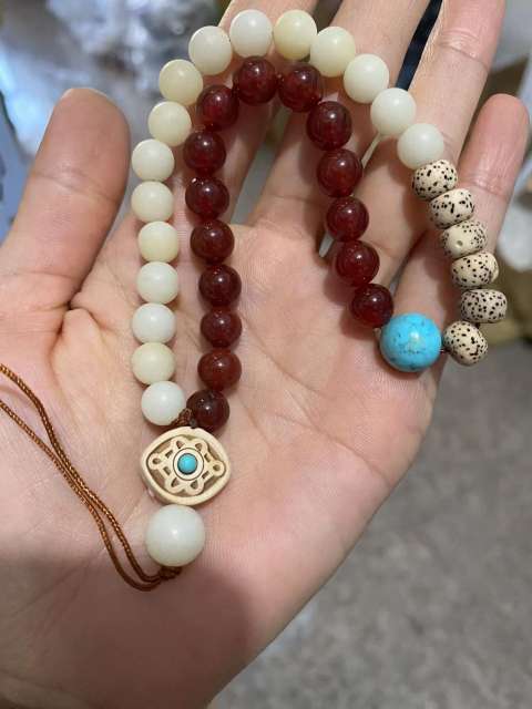 DIY natural stone bead phone chain