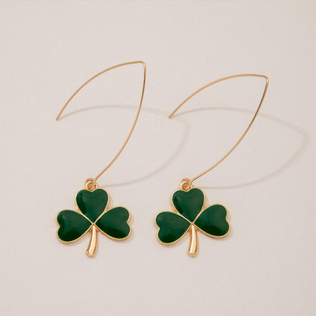 Green color clover alloy earrings