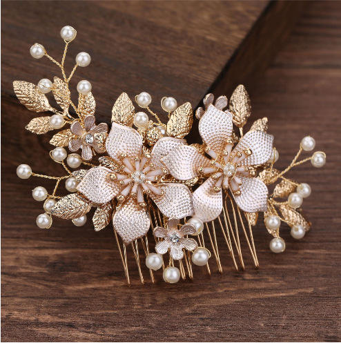 Handmade alloy flower pearl bead wedding hair combs