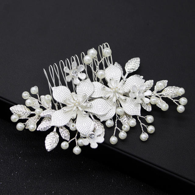 Handmade alloy flower pearl bead wedding hair combs