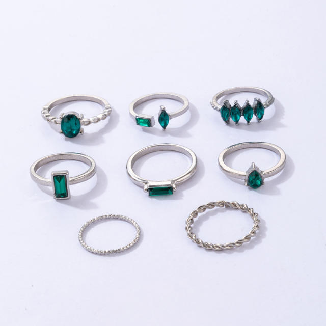 8pcs Green color rhinestone alloy stackable rings