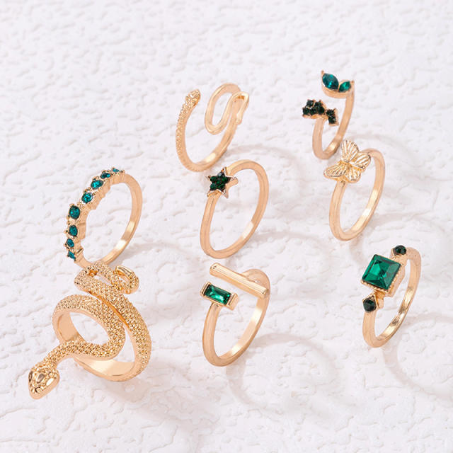 8pcs Boho green rhinestone alloy stackable rings