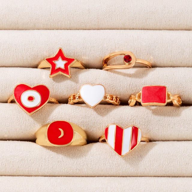 7pcs Red color enamel heart stackable rings