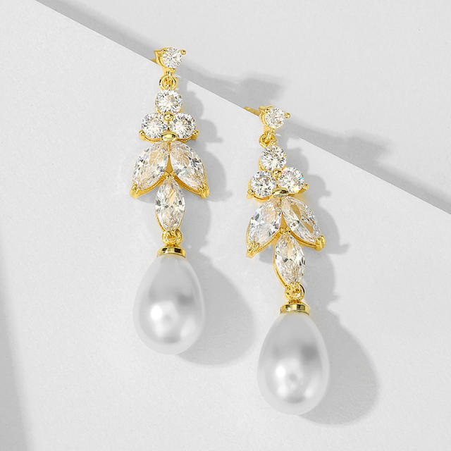 Elegant cubic zircon pearl drop diamond earrings