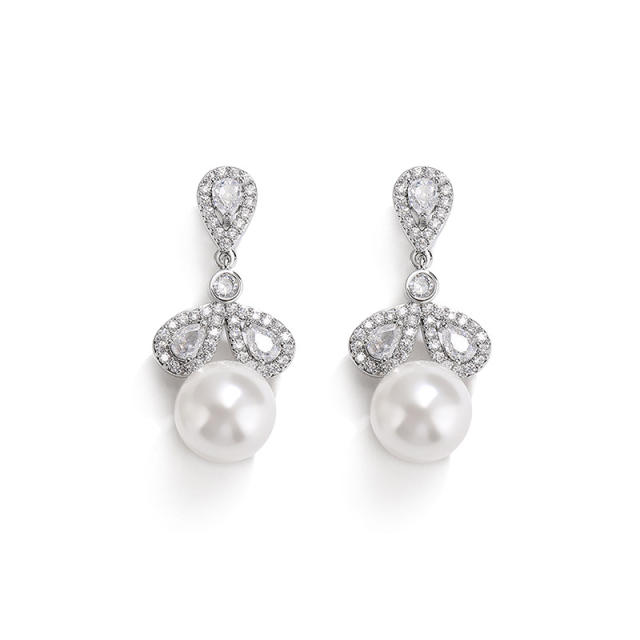 Delicate cubic zircon clover pearl earrings