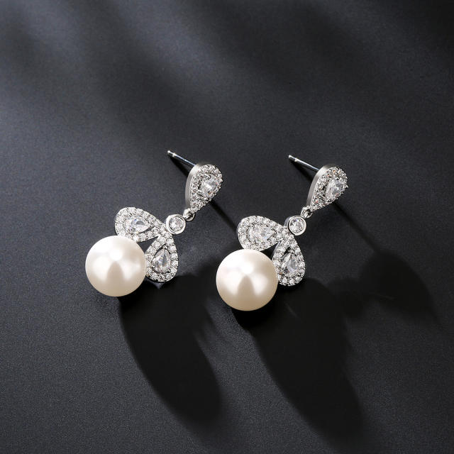 Delicate cubic zircon clover pearl earrings