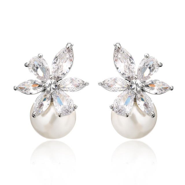 Classic cubic zircon flower pearl earrings