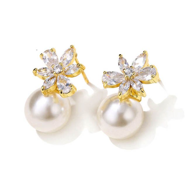 Classic cubic zircon flower pearl earrings
