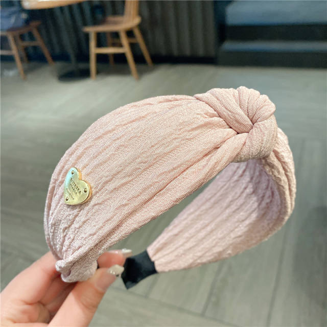 Easy match knotted headband