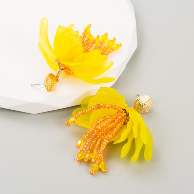 Holiday trend handmade weaving bead flower earrings