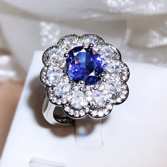 Luxury sapphire oval cut cubic zircon diamond flower rings