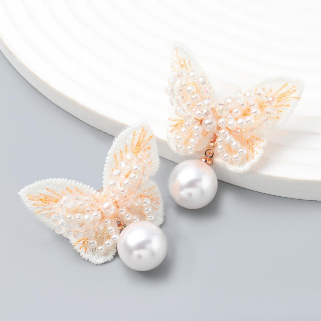 Spring pearl beads butterfly earrings