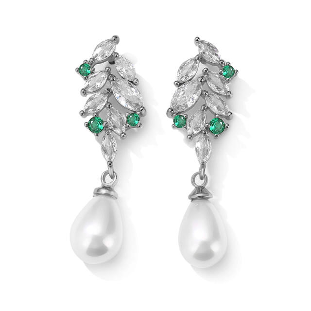 Chic design cubic zircon leaf pearl drop diamond earrings