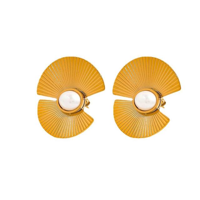 18K real gold plated fan shape pearl stainless steel earrings