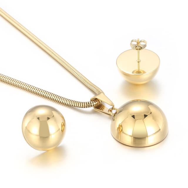 Elegant stainless steel heart ball necklace set