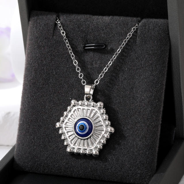 Alloy evil eye pendant necklace