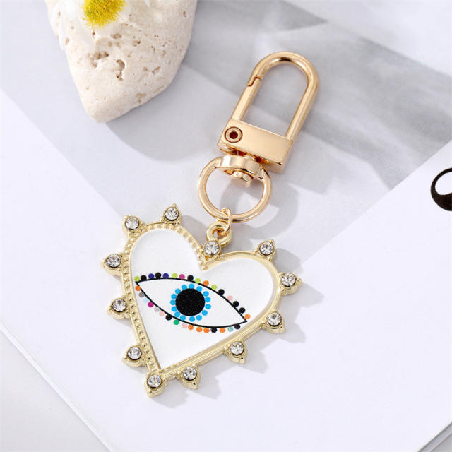 Hot sale color enamel heart evil eye keychain