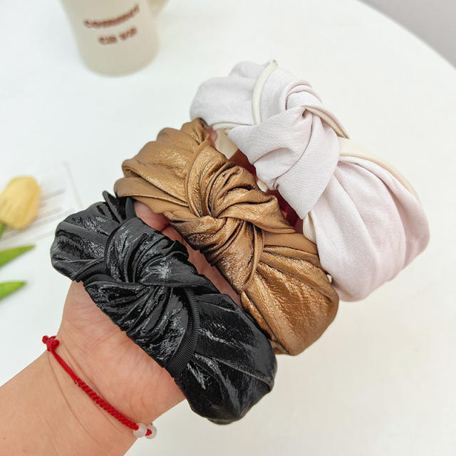 Plain color pu leather knotted headband