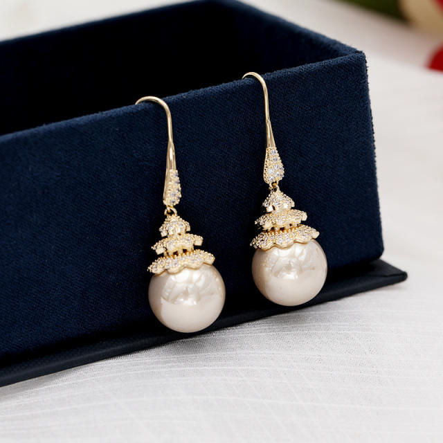 Chic design copper pearl earrings