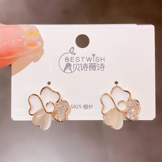 925 needle opal stone clover studs earrings