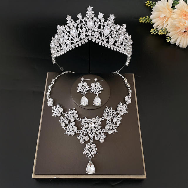 Luxury 3pcs color glass crystal crown necklace set