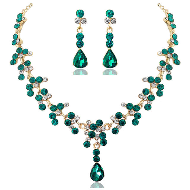 Easy match color glass crystal necklace set